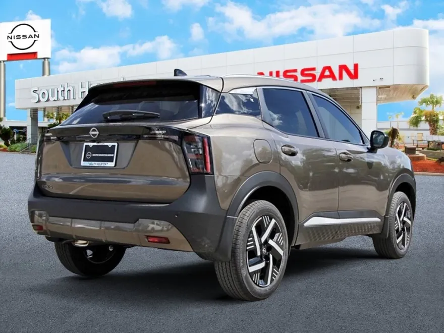 2026 Nissan Kicks SV photo 1