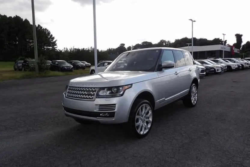 2017 Land Rover Range Rover SuperCharged HSE photo 1
