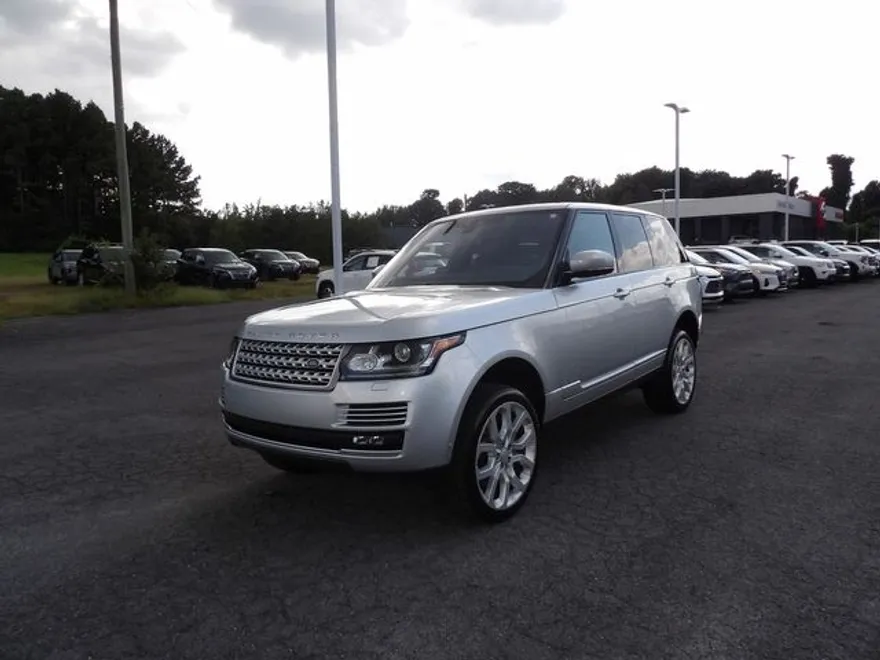 2017 Land Rover Range Rover SuperCharged HSE photo 1