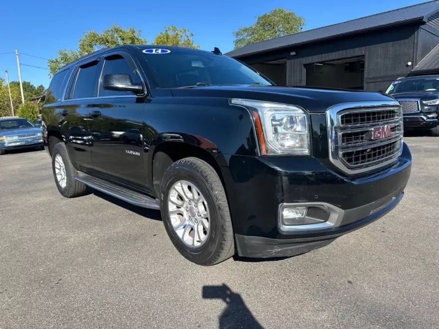 2016 Gmc Yukon SLE photo 1