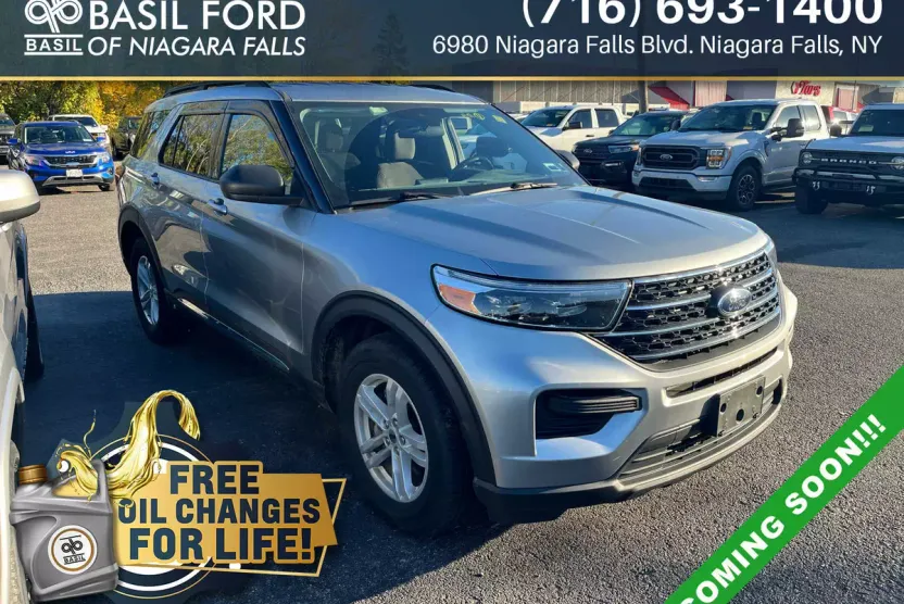 2024 Ford Explorer XLT photo 1