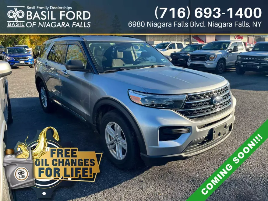 2024 Ford Explorer XLT photo 1