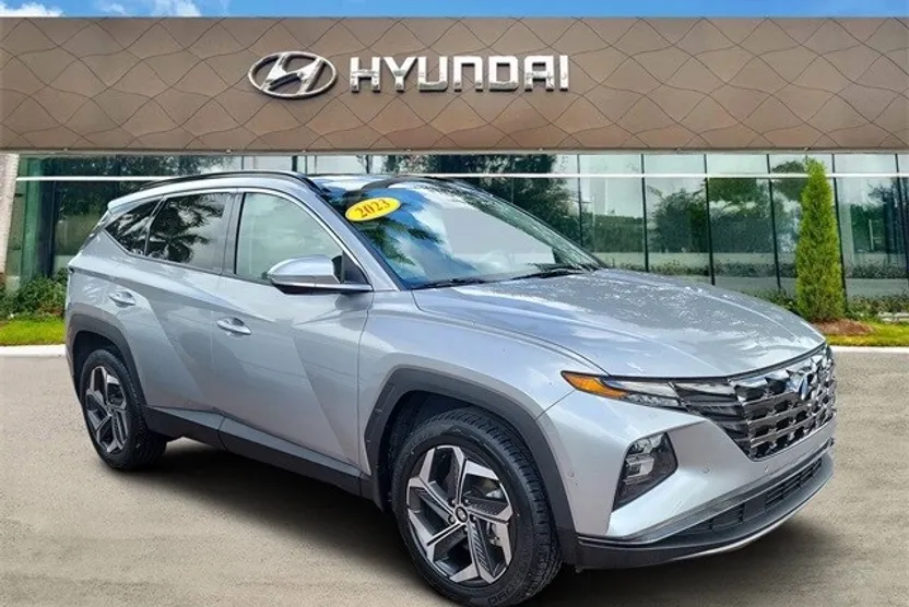 2023 Hyundai Tucson Limited photo 1