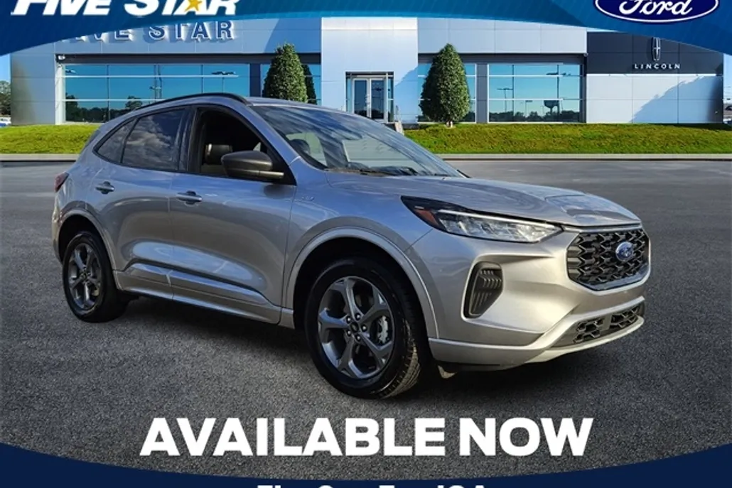 2023 Ford Escape ST-Line photo 1