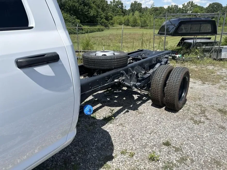 2025 Ram 5500 Tradesman photo 1