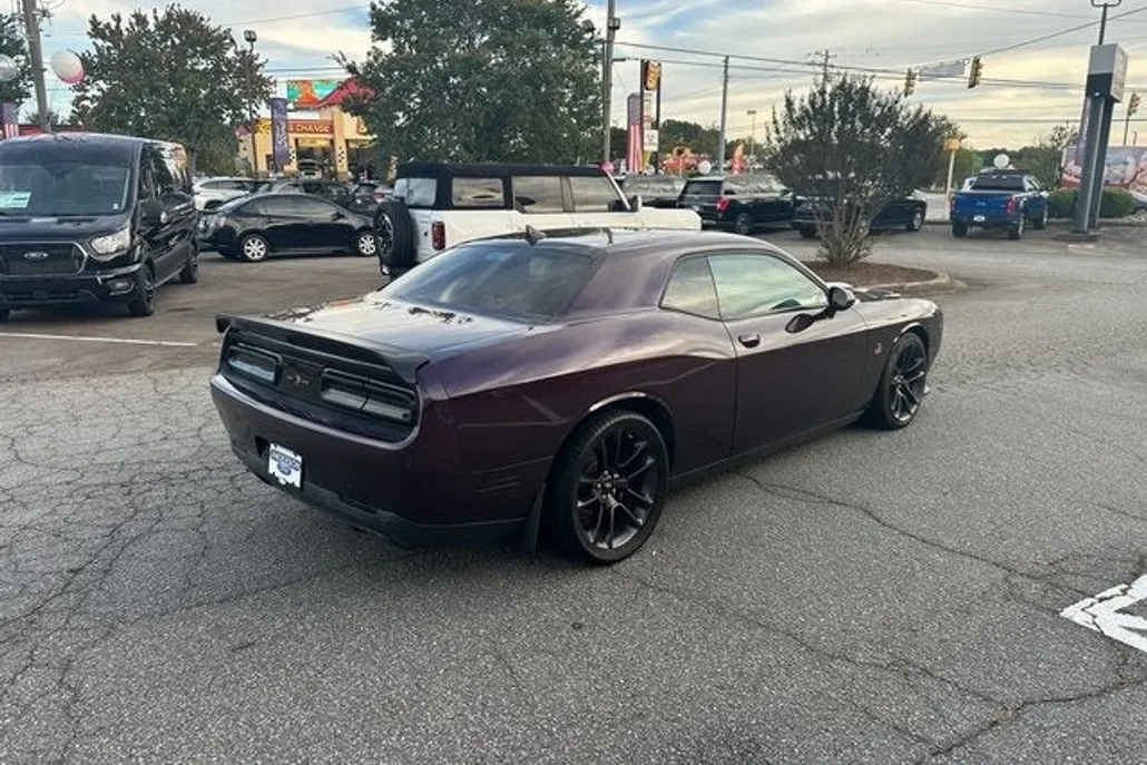 2020 Dodge Challenger R/T Scat Pack photo 1