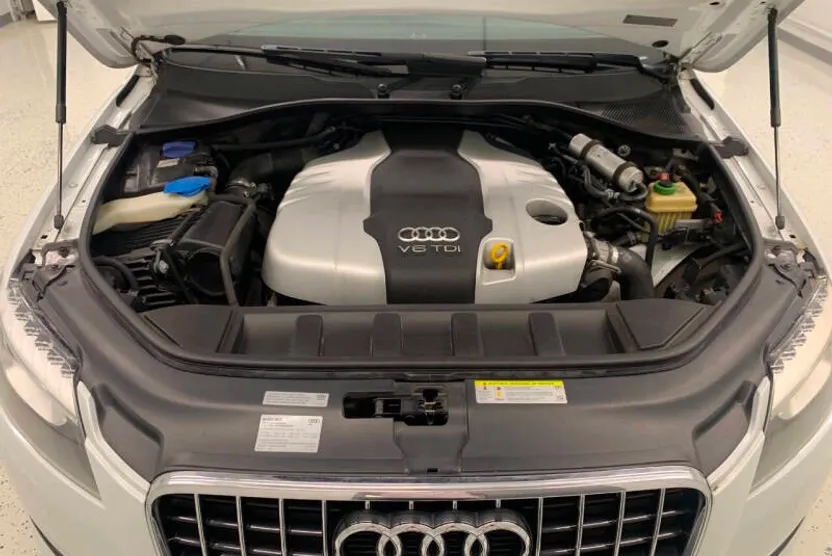 2015 Audi Q7 3.0 TDI Premium Plus photo 1