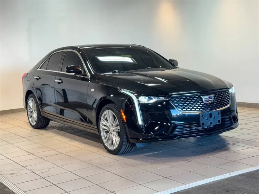 2022 Cadillac CT4 Premium Luxury photo 1