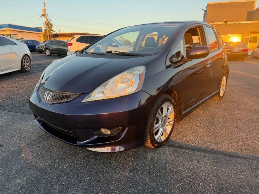 2009 Honda Fit Sport photo 1