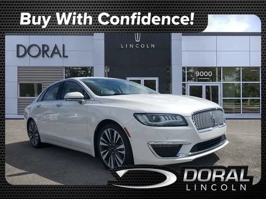 2020 Lincoln MKZ Hybrid Reserve photo 1