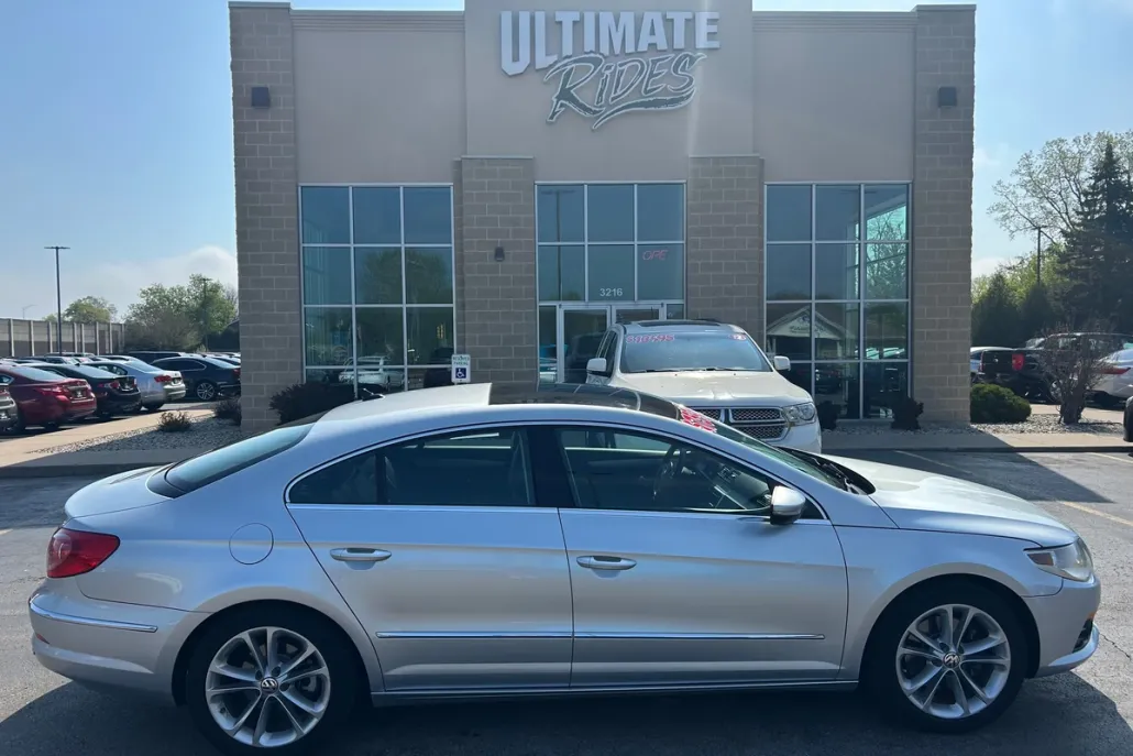 2009 Volkswagen CC Sport photo 1
