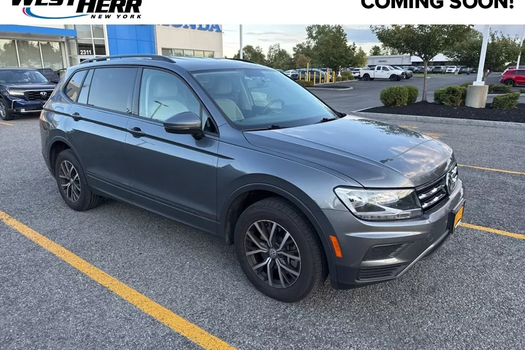 2021 Volkswagen Tiguan S photo 1