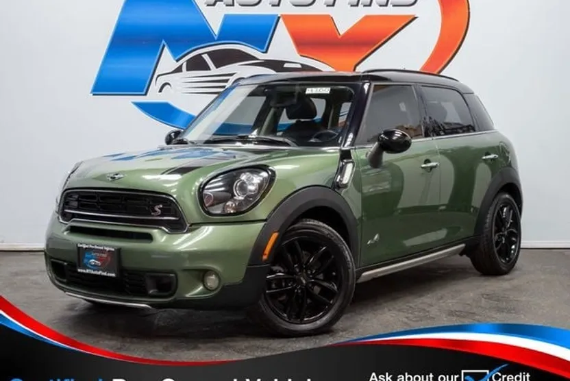 2016 Mini Countryman S ALL4 photo 1