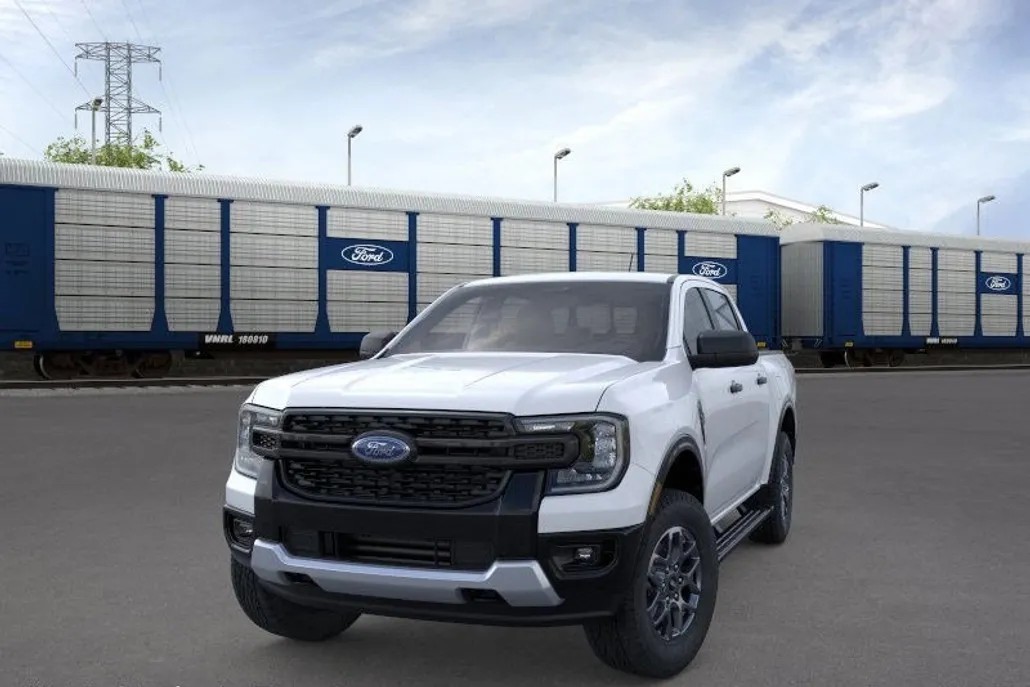 2025 Ford Ranger XLT photo 1