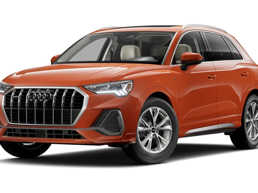 2025 Audi Q3 45 TFSI S line Premium photo 1