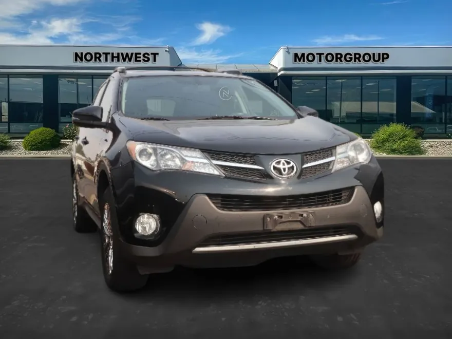 2014 Toyota RAV4 XLE photo 1