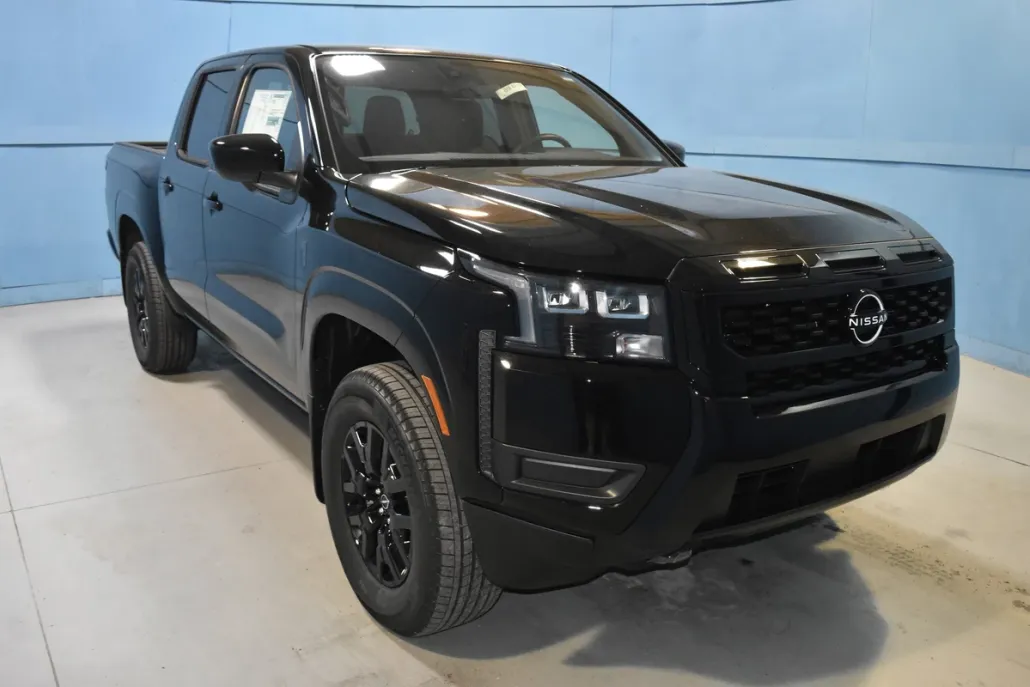 2026 Nissan Frontier SV photo 1