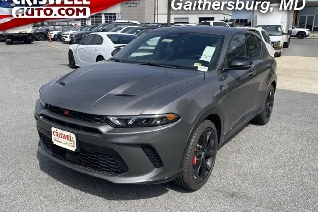 2024 Dodge Hornet R/T photo 1