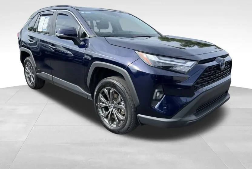 2023 Toyota RAV4 Hybrid XLE Premium photo 1