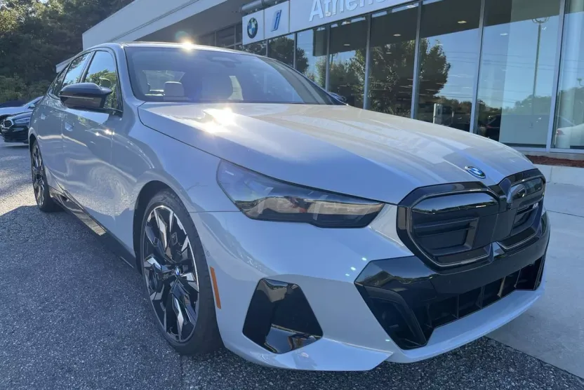 2025 Bmw i5 M60 photo 1