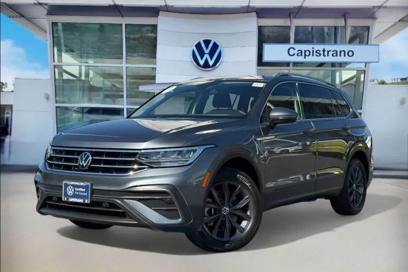 2023 Volkswagen Tiguan SE photo 1