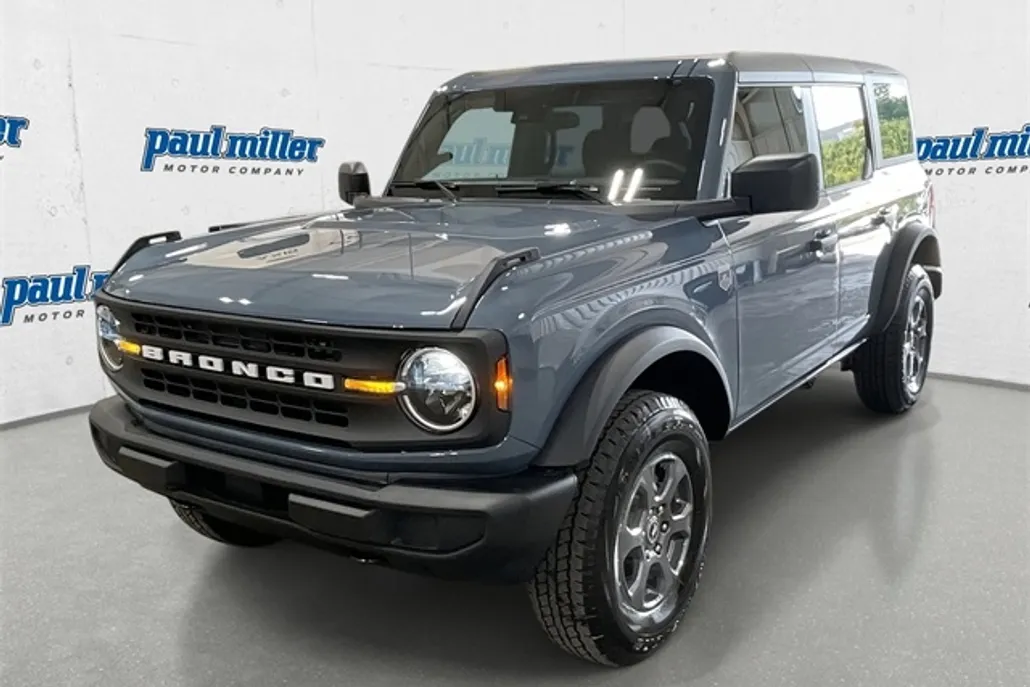 2025 Ford Bronco Big Bend photo 1
