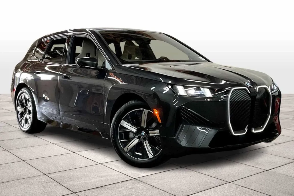 2026 Bmw iX photo 1