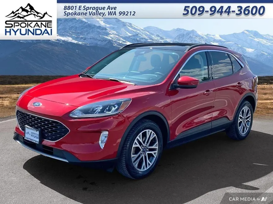 2021 Ford Escape SEL photo 1
