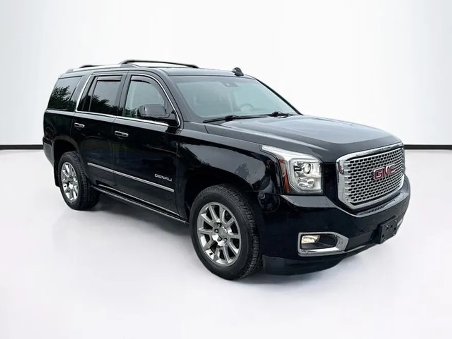 2017 Gmc Yukon Denali photo 1