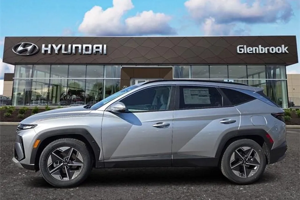 2025 Hyundai Tucson SEL Convenience photo 1