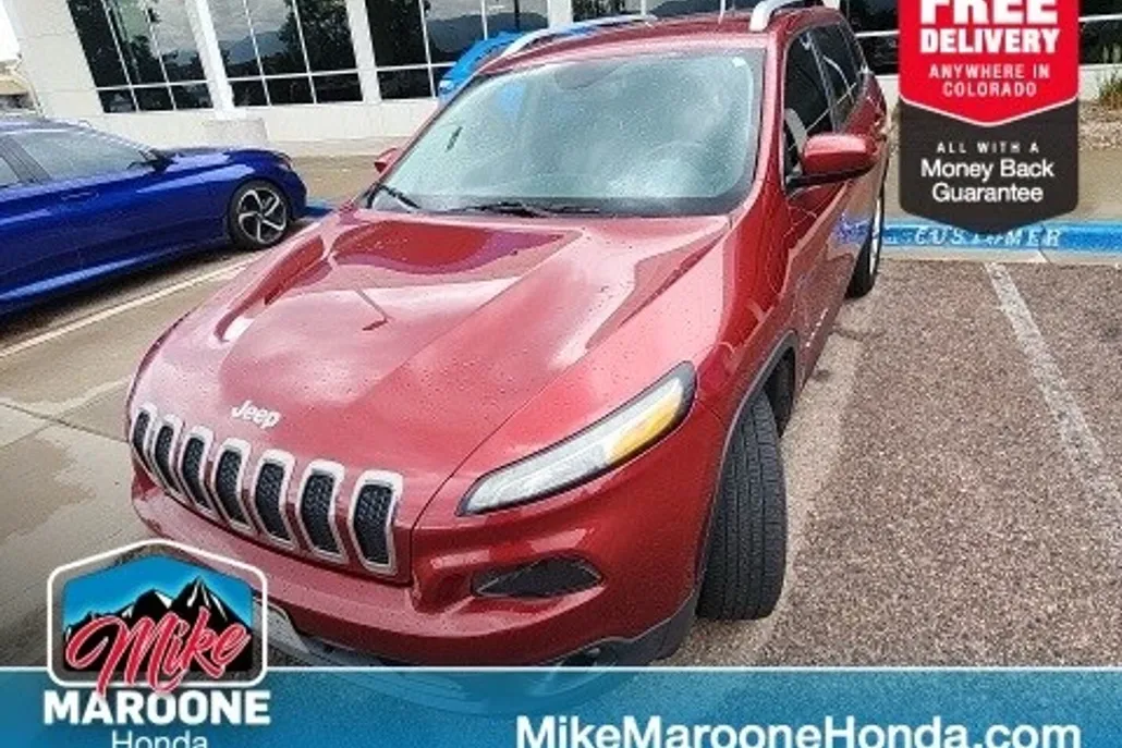 2016 Jeep Cherokee Latitude photo 1