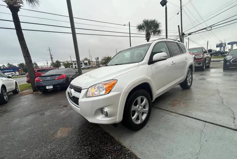 2012 Toyota RAV4 Limited photo 1