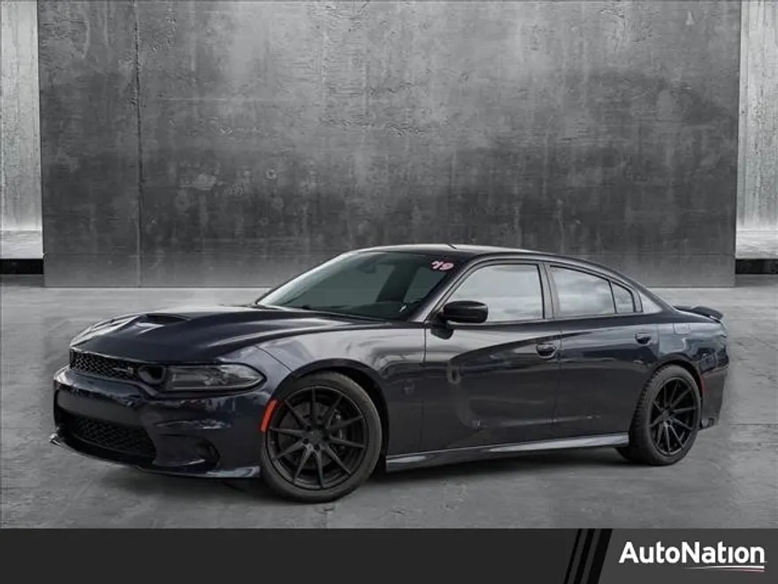 2019 Dodge Charger Scat Pack photo 1