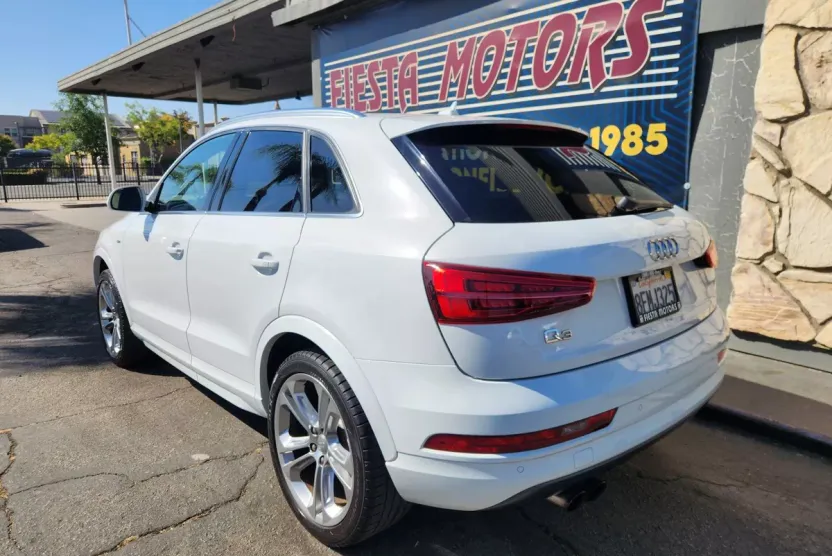 2018 Audi Q3 Premium Plus photo 1