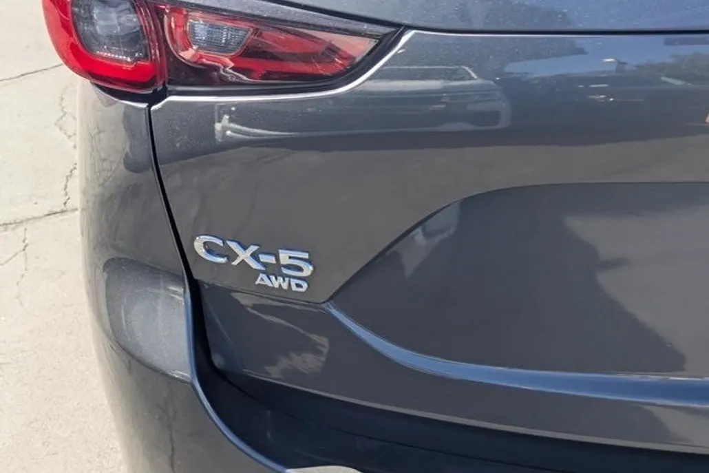 2025 Mazda CX-5 2.5 Select photo 1
