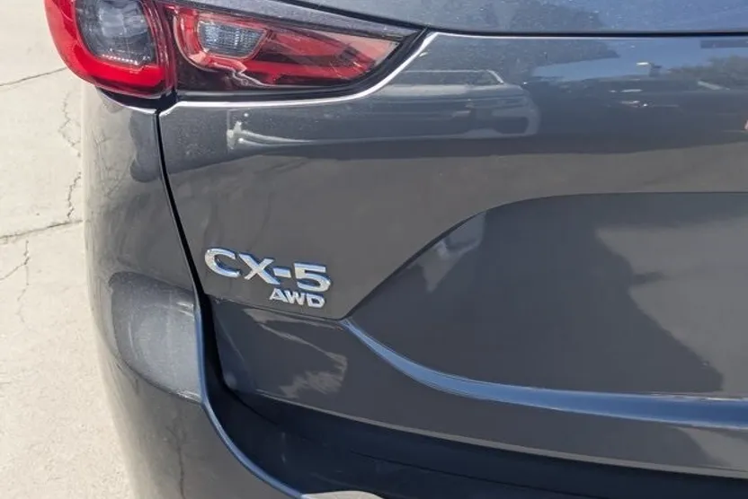 2025 Mazda CX-5 2.5 Select photo 1