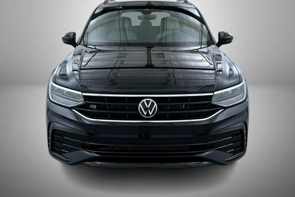 2023 Volkswagen Tiguan SE R-Line Black photo 1