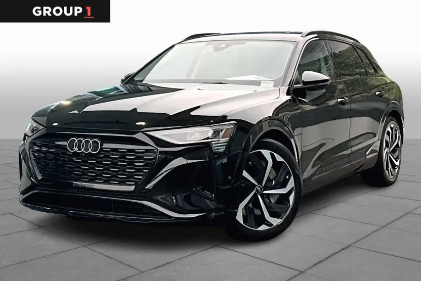 2024 Audi Q8 E-tron Premium Plus photo 1