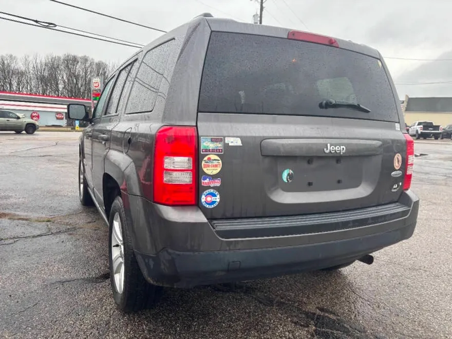 2017 Jeep Patriot Latitude photo 1
