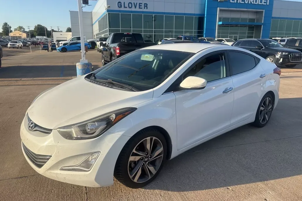 2014 Hyundai Elantra Limited photo 1