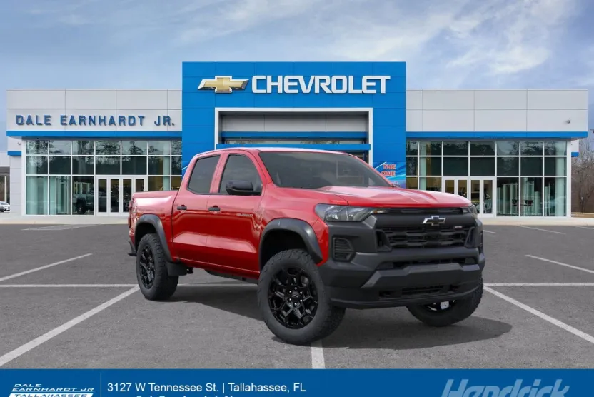 2026 Chevrolet Colorado Trail Boss photo 1