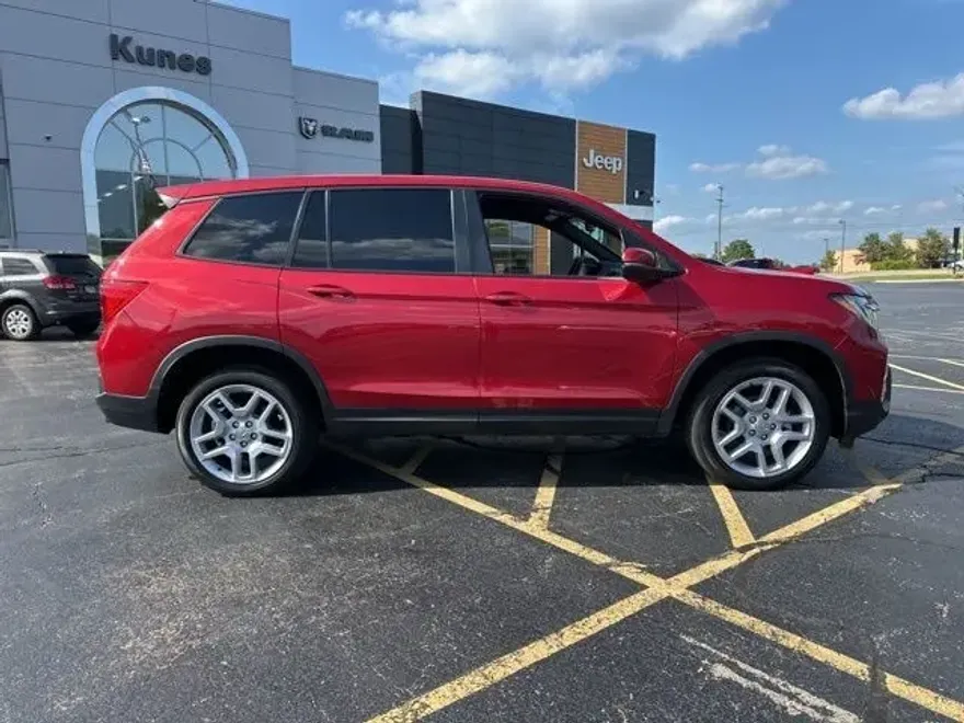 2024 Honda Passport EX-L photo 1