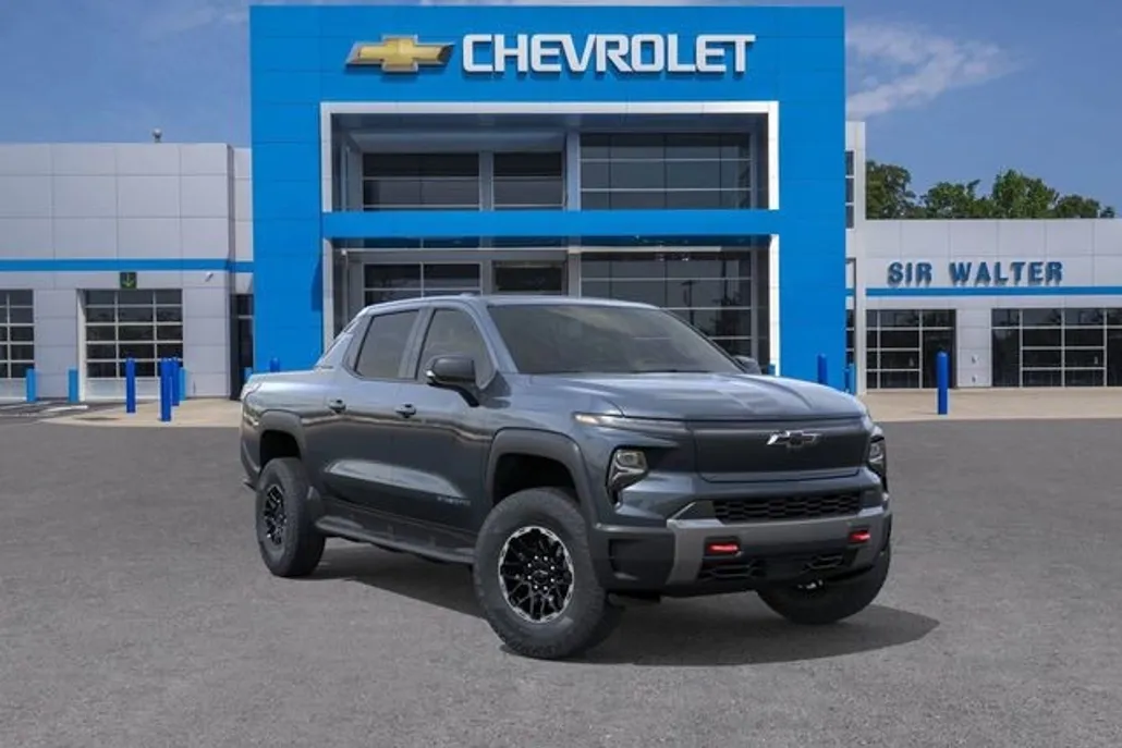 2026 Chevrolet Silverado EV Trail Boss photo 1