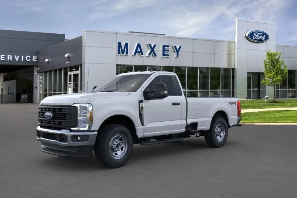 2025 Ford F-350 XL photo 1