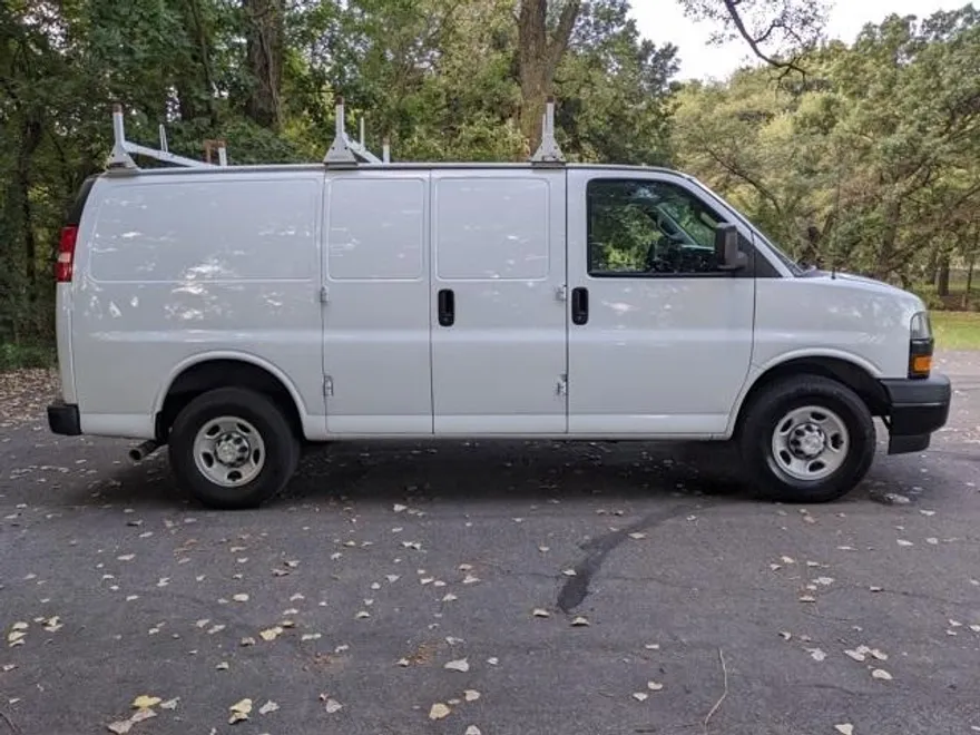 2021 Chevrolet Express Cargo 2500 Van photo 1