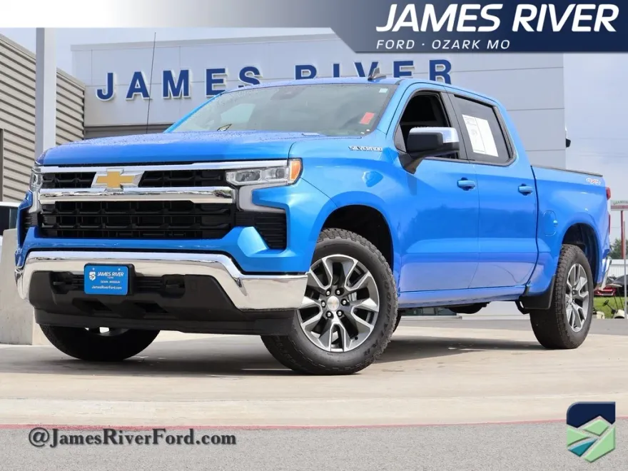 2025 Chevrolet Silverado 1500 LT photo 1