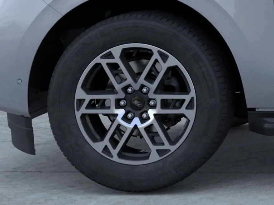 2025 Ford Expedition photo 1