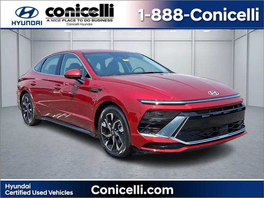 2024 Hyundai Sonata SEL photo 1
