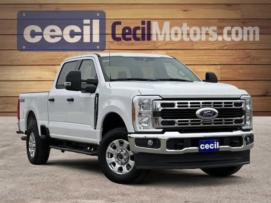 2023 Ford F-250 XLT photo 1
