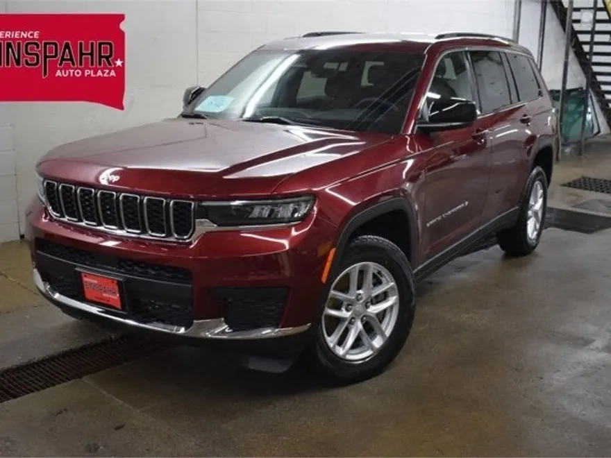 2025 Jeep Grand Cherokee Laredo X photo 1